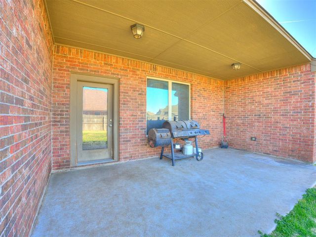 5329 Starling Way, Oklahoma City, OK 73179
