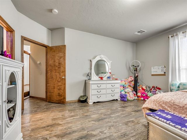 5329 Starling Way, Oklahoma City, OK 73179