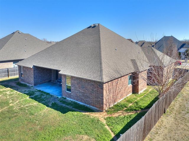 5329 Starling Way, Oklahoma City, OK 73179