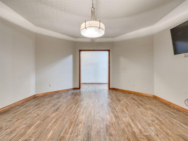 5329 Starling Way, Oklahoma City, OK 73179