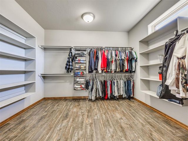 5329 Starling Way, Oklahoma City, OK 73179