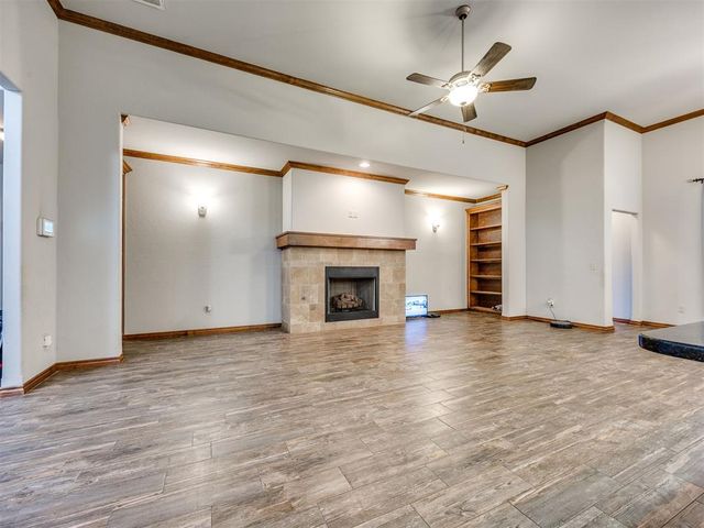 5329 Starling Way, Oklahoma City, OK 73179