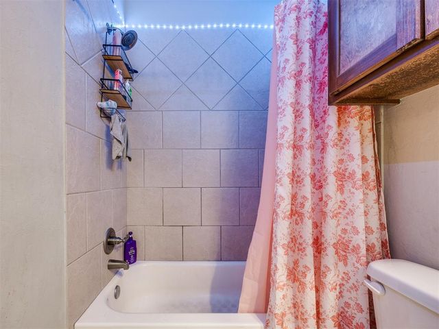 5329 Starling Way, Oklahoma City, OK 73179