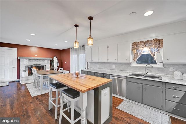 13 MORITZ DR, Lebanon, PA 17046