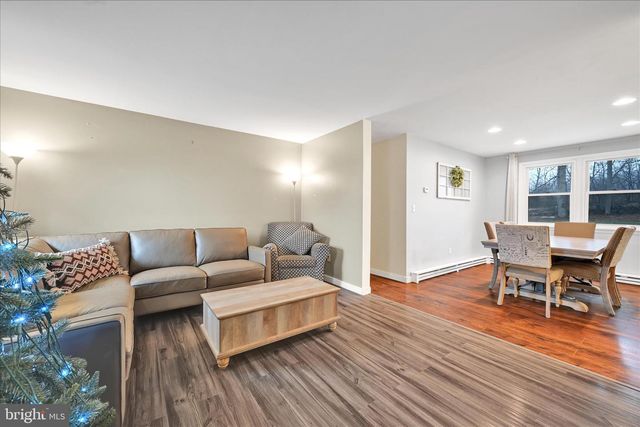 13 MORITZ DR, Lebanon, PA 17046