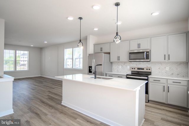 442 WHIRL LN, La Plata, MD 20646