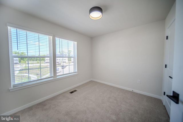 442 WHIRL LN, La Plata, MD 20646