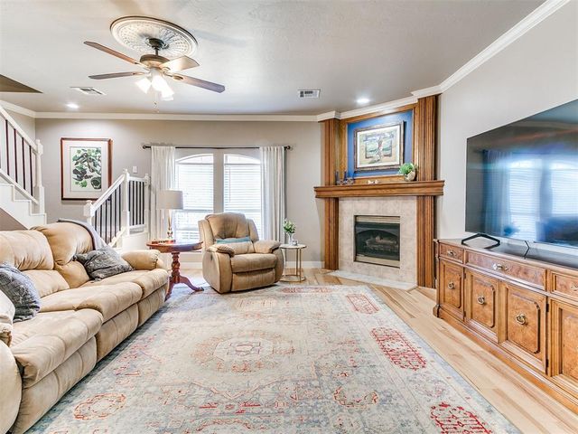 8824 NW 116th Street, Oklahoma City, OK 73162
