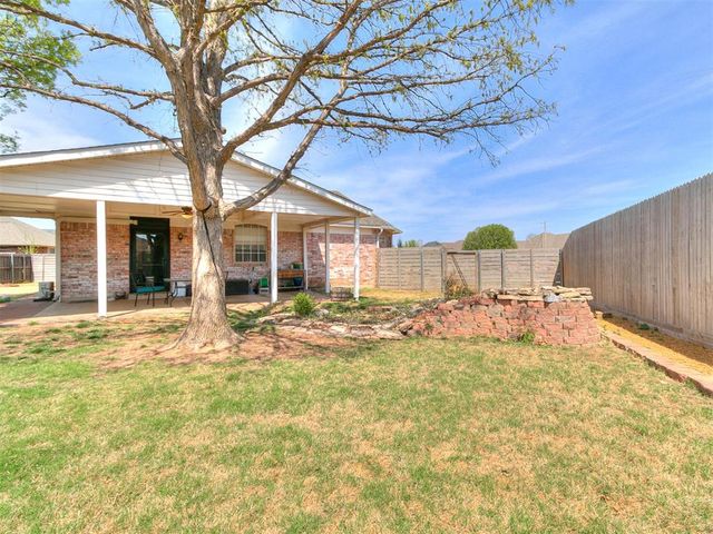 8824 NW 116th Street, Oklahoma City, OK 73162