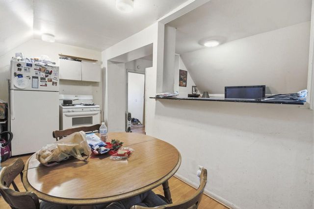 3630 E Barnard AVENUE, Cudahy, WI 53110