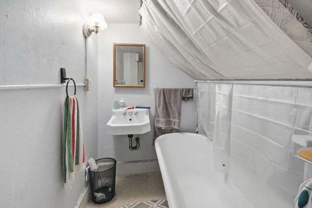 3630 E Barnard AVENUE, Cudahy, WI 53110