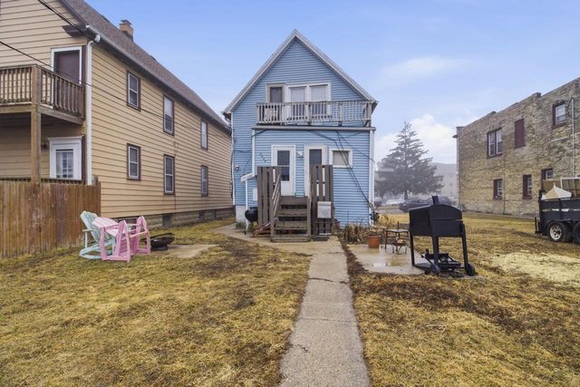 3630 E Barnard AVENUE, Cudahy, WI 53110