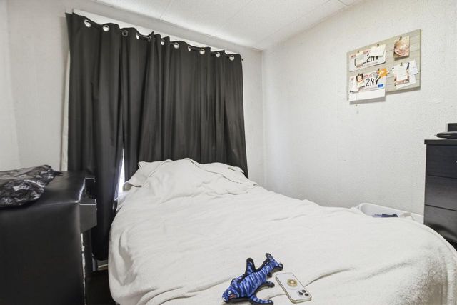 3630 E Barnard AVENUE, Cudahy, WI 53110