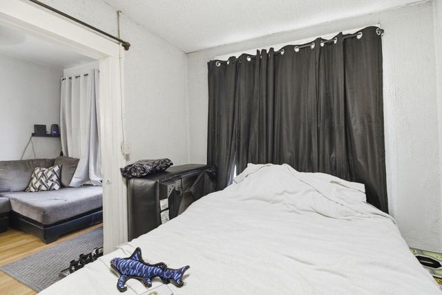 3630 E Barnard AVENUE, Cudahy, WI 53110