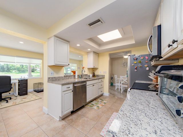9259 142ND STREET, Seminole, FL 33776
