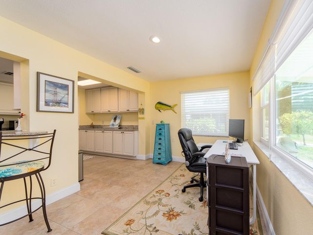 9259 142ND STREET, Seminole, FL 33776