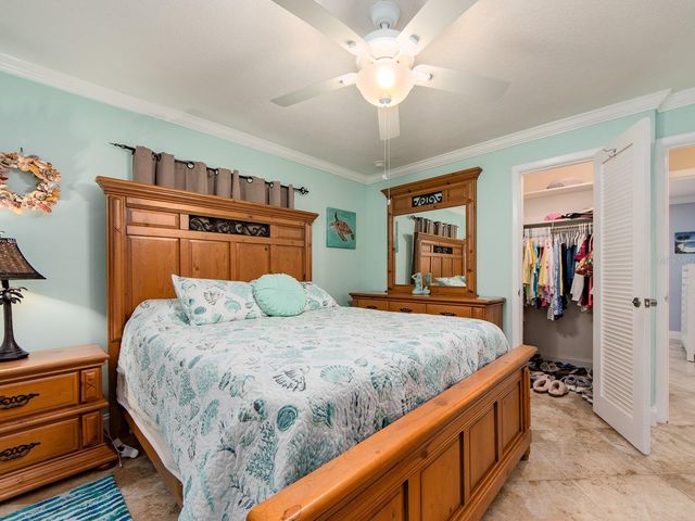 9259 142ND STREET, Seminole, FL 33776