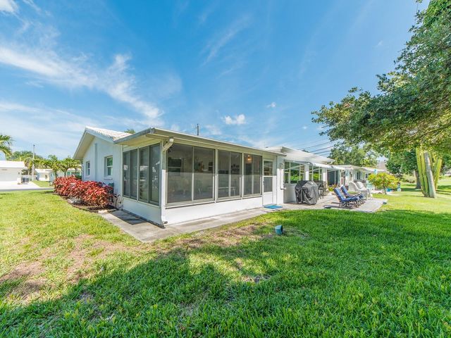 9259 142ND STREET, Seminole, FL 33776