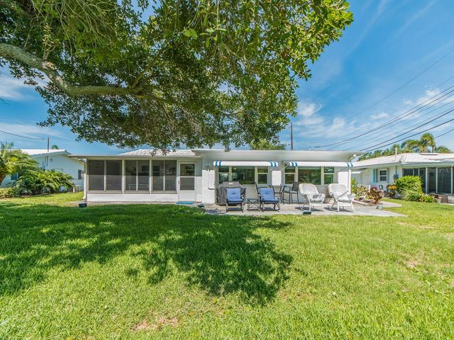 9259 142ND STREET, Seminole, FL 33776
