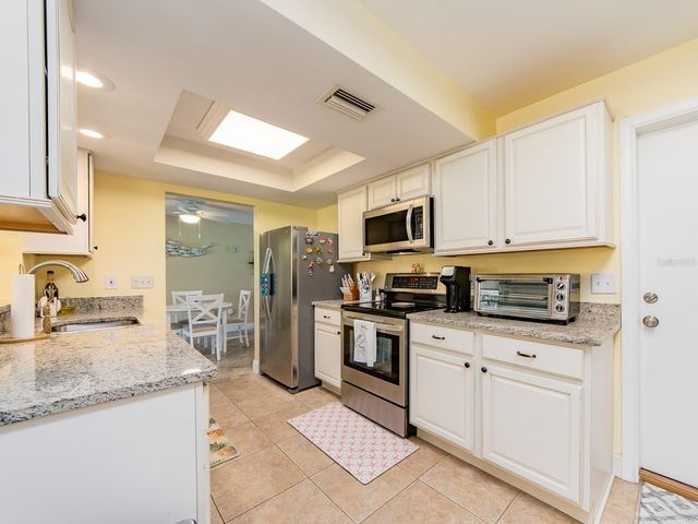 9259 142ND STREET, Seminole, FL 33776
