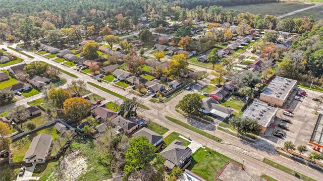 10027 Valley Sun Drive, Houston, TX 77078