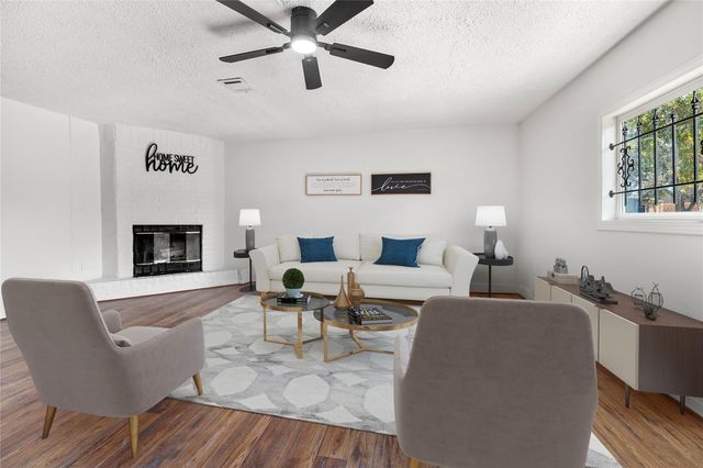 10027 Valley Sun Drive, Houston, TX 77078