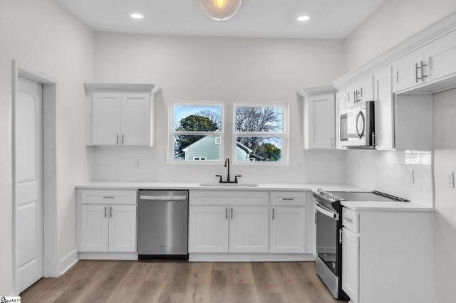 14 19th Street, Greer, SC 29651