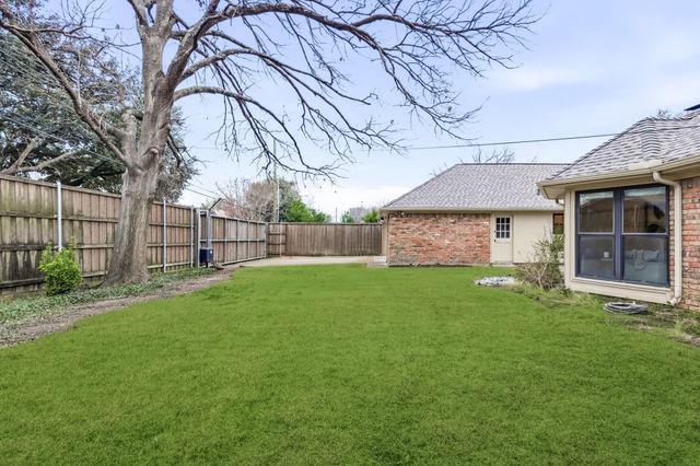 9608 Greensprint Drive, Dallas, TX 75238