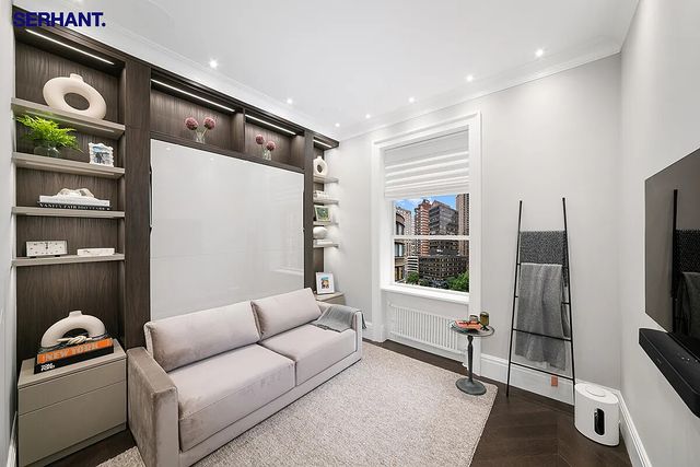 140 W 69TH Street DPLX81, New York City, NY 10023