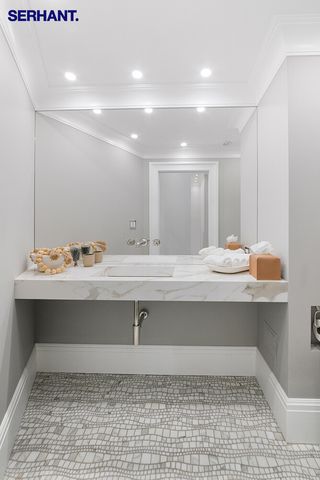 140 W 69TH Street DPLX81, New York City, NY 10023