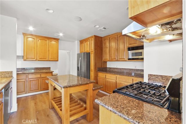 1131 E 2nd, Long Beach, CA 90802