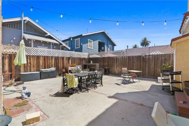 1131 E 2nd, Long Beach, CA 90802