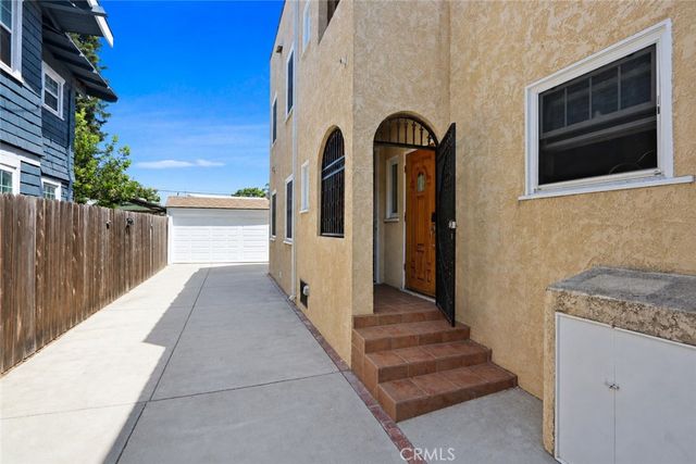 1131 E 2nd, Long Beach, CA 90802