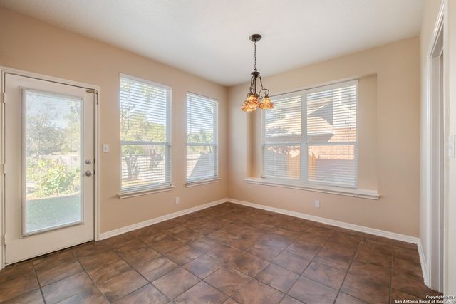 9546 Haviland Ct, San Antonio, TX 78251