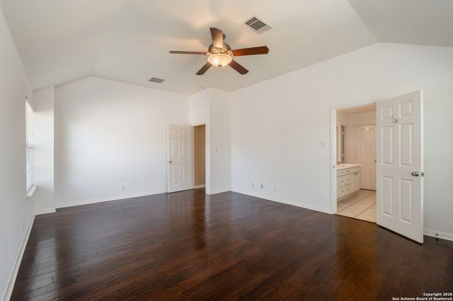 9546 Haviland Ct, San Antonio, TX 78251