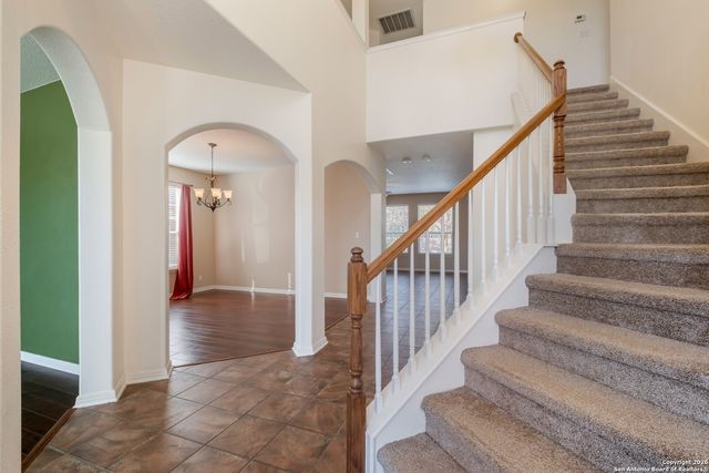 9546 Haviland Ct, San Antonio, TX 78251