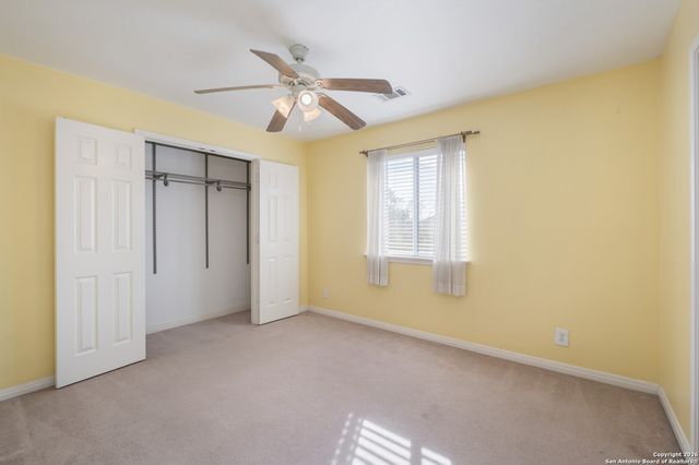 9546 Haviland Ct, San Antonio, TX 78251