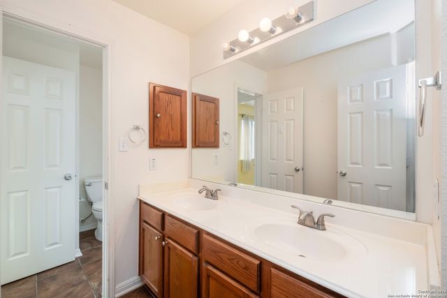 9546 Haviland Ct, San Antonio, TX 78251