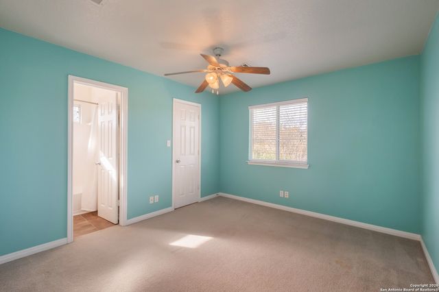 9546 Haviland Ct, San Antonio, TX 78251