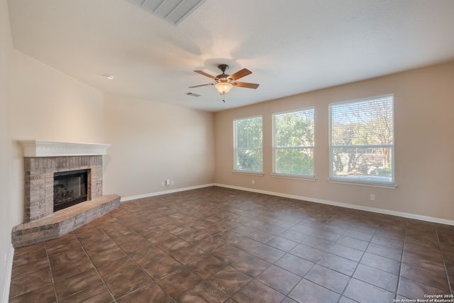 9546 Haviland Ct, San Antonio, TX 78251