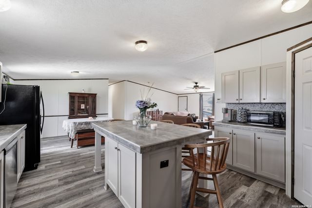 107 Frontier Way, Seguin, TX 78155