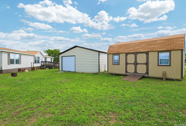 107 Frontier Way, Seguin, TX 78155