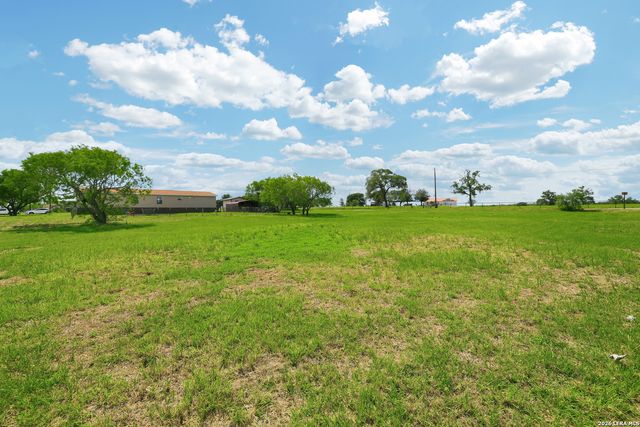 107 Frontier Way, Seguin, TX 78155