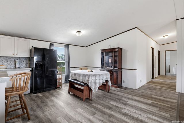 107 Frontier Way, Seguin, TX 78155