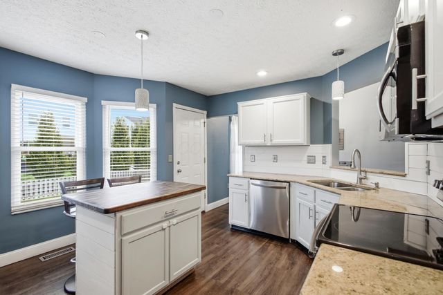 756 Infantry Drive, Galloway, OH 43119