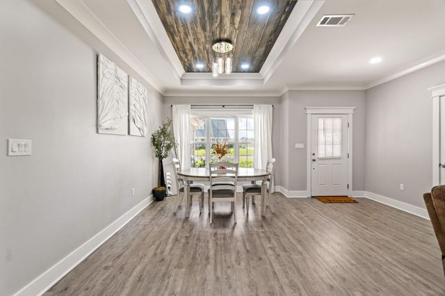 23 E Chapel Hill Blvd., Hattiesburg, MS 39402