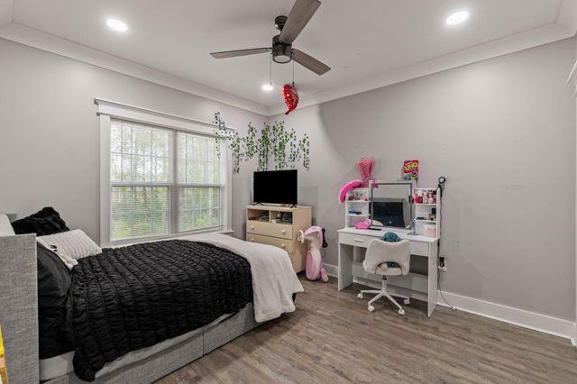 23 E Chapel Hill Blvd., Hattiesburg, MS 39402