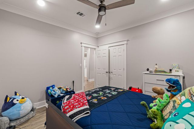 23 E Chapel Hill Blvd., Hattiesburg, MS 39402