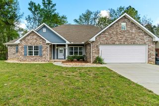 23 E Chapel Hill Blvd., Hattiesburg, MS 39402