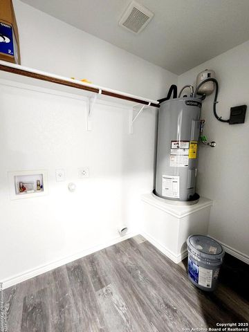 6415 Buena Vista, San Antonio, TX 78237